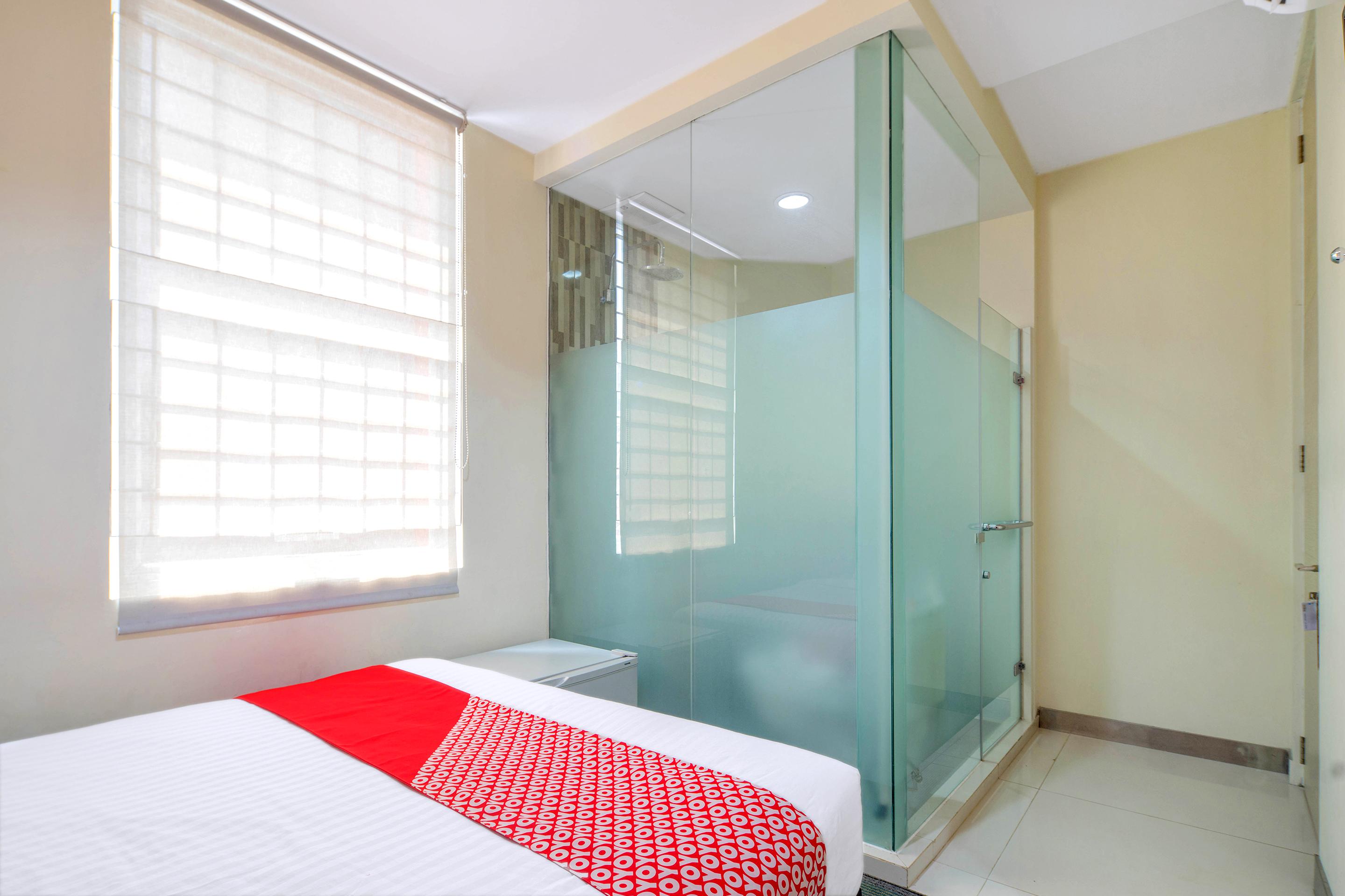 Super Oyo Capital O 1121 Orienchi 2 Otel Cakarta Dış mekan fotoğraf
