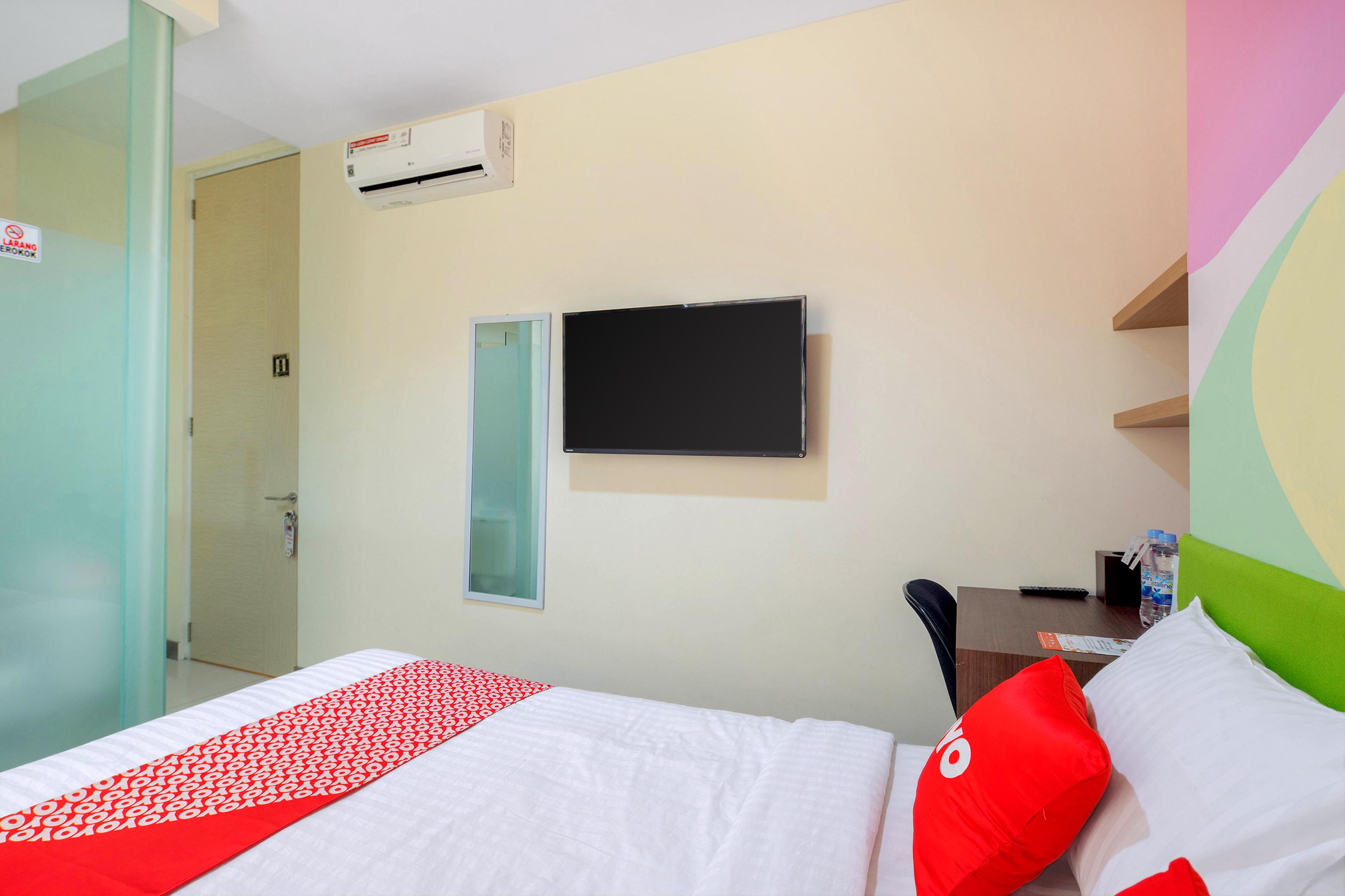 Super Oyo Capital O 1121 Orienchi 2 Otel Cakarta Dış mekan fotoğraf