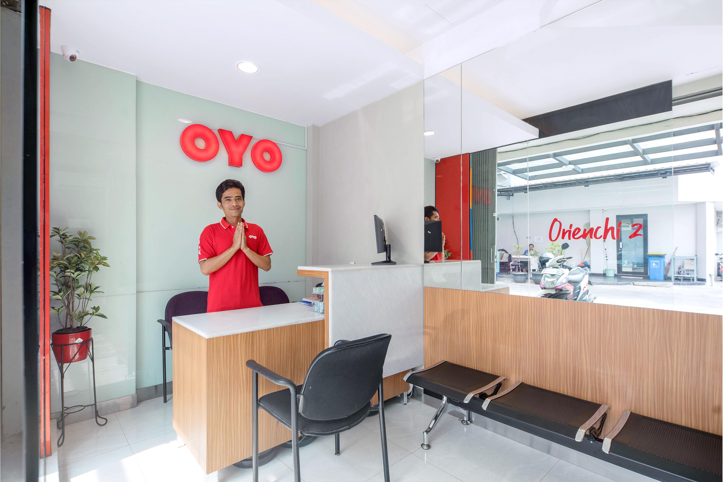 Super Oyo Capital O 1121 Orienchi 2 Otel Cakarta Dış mekan fotoğraf