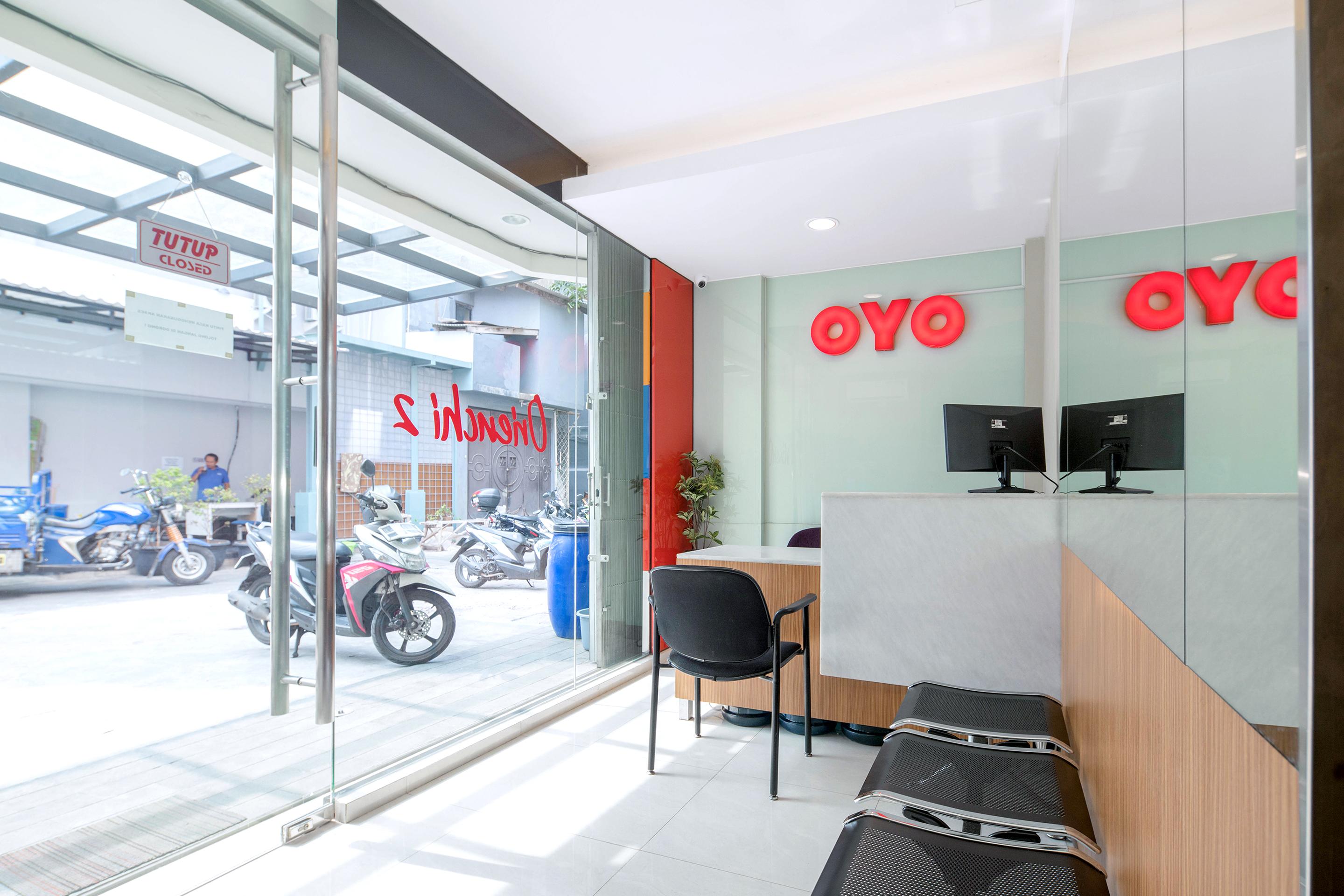 Super Oyo Capital O 1121 Orienchi 2 Otel Cakarta Dış mekan fotoğraf