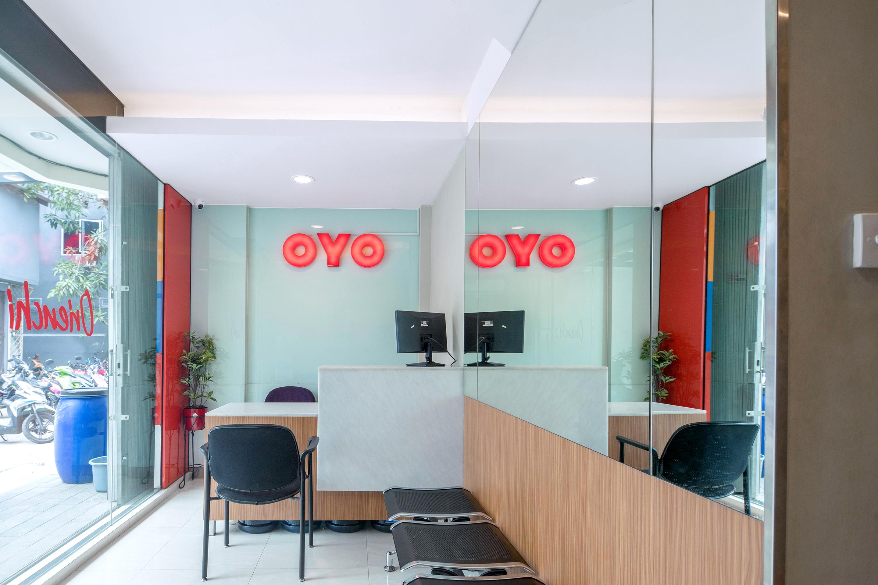 Super Oyo Capital O 1121 Orienchi 2 Otel Cakarta Dış mekan fotoğraf